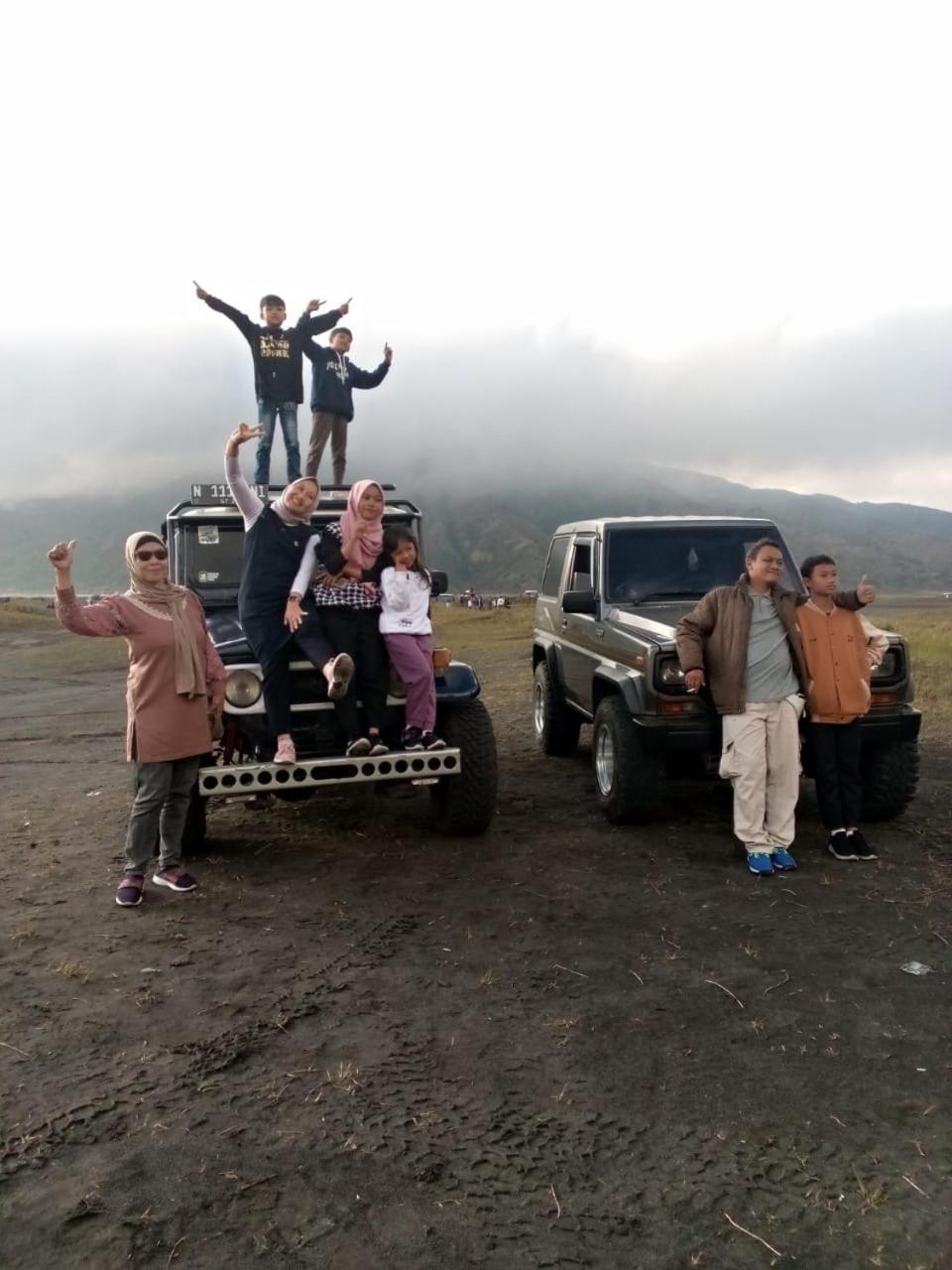 Aaa, Fan Family, Aesthetic Bromo, Managed By Triple A Tour, Additional Bromo Jeep Tour Sunrise And Airport Shuttle Ngadisari Εξωτερικό φωτογραφία